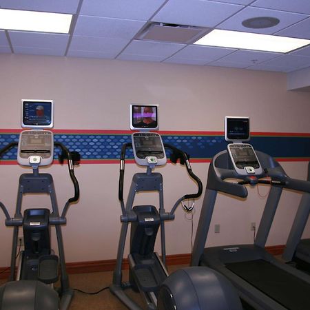 Newly Renovated Hampton Inn Omaha West Lakeside Екстер'єр фото