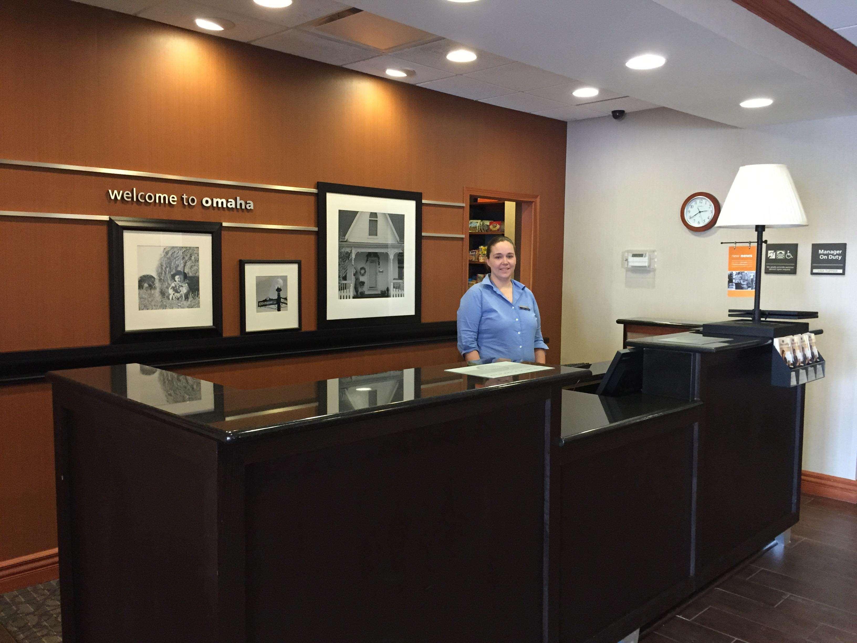 Newly Renovated Hampton Inn Omaha West Lakeside Екстер'єр фото