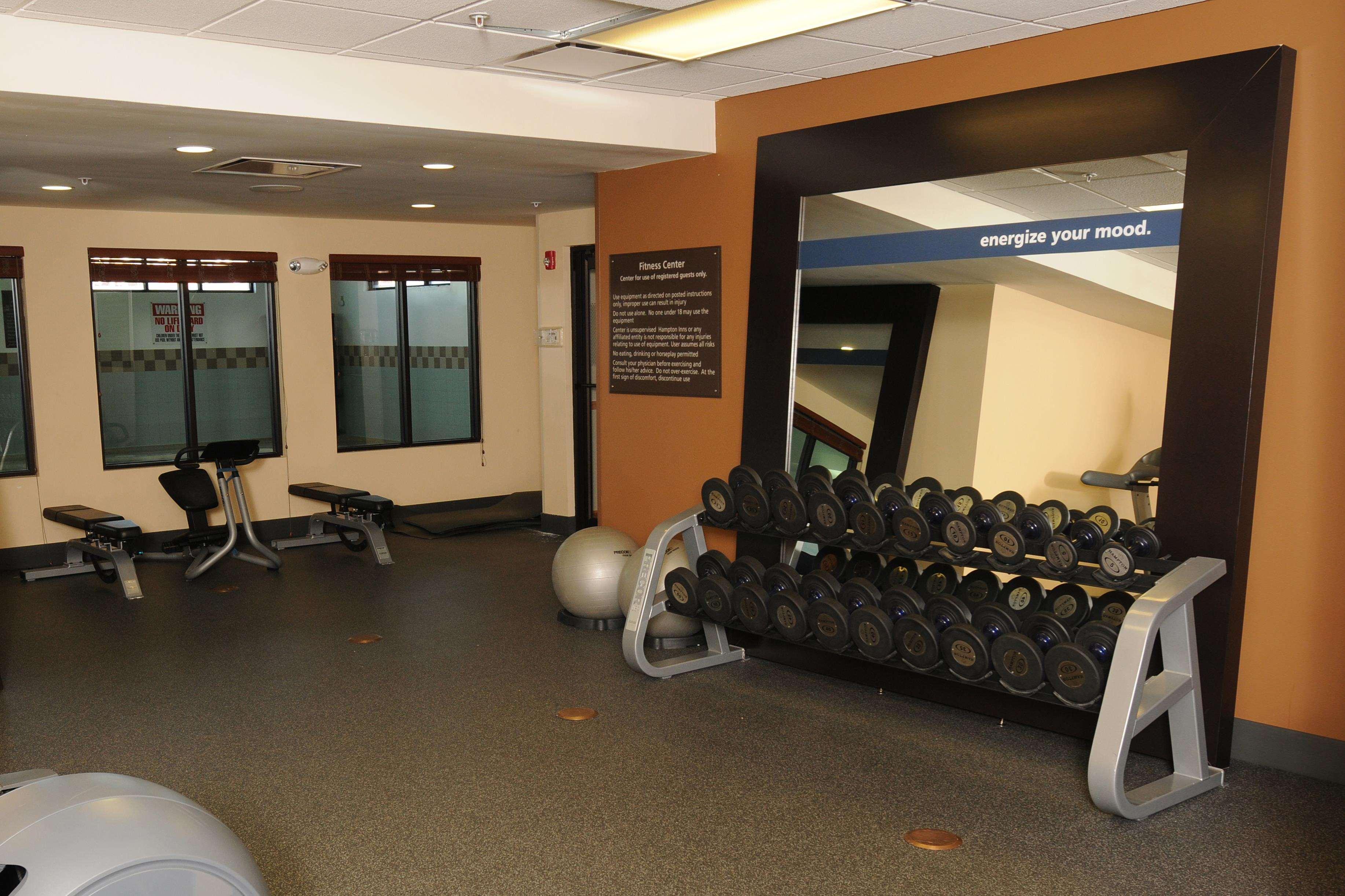 Newly Renovated Hampton Inn Omaha West Lakeside Екстер'єр фото