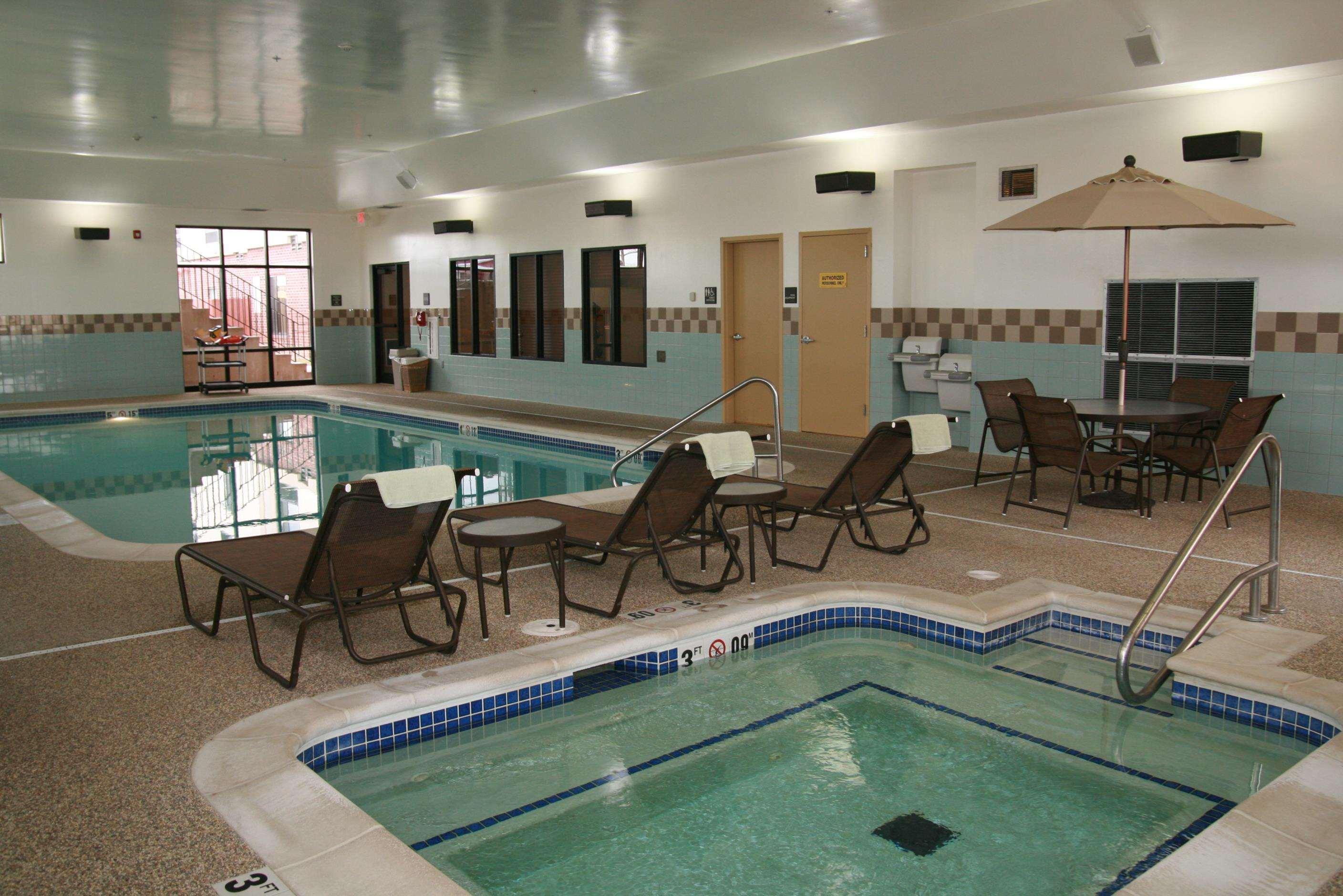Newly Renovated Hampton Inn Omaha West Lakeside Зручності фото