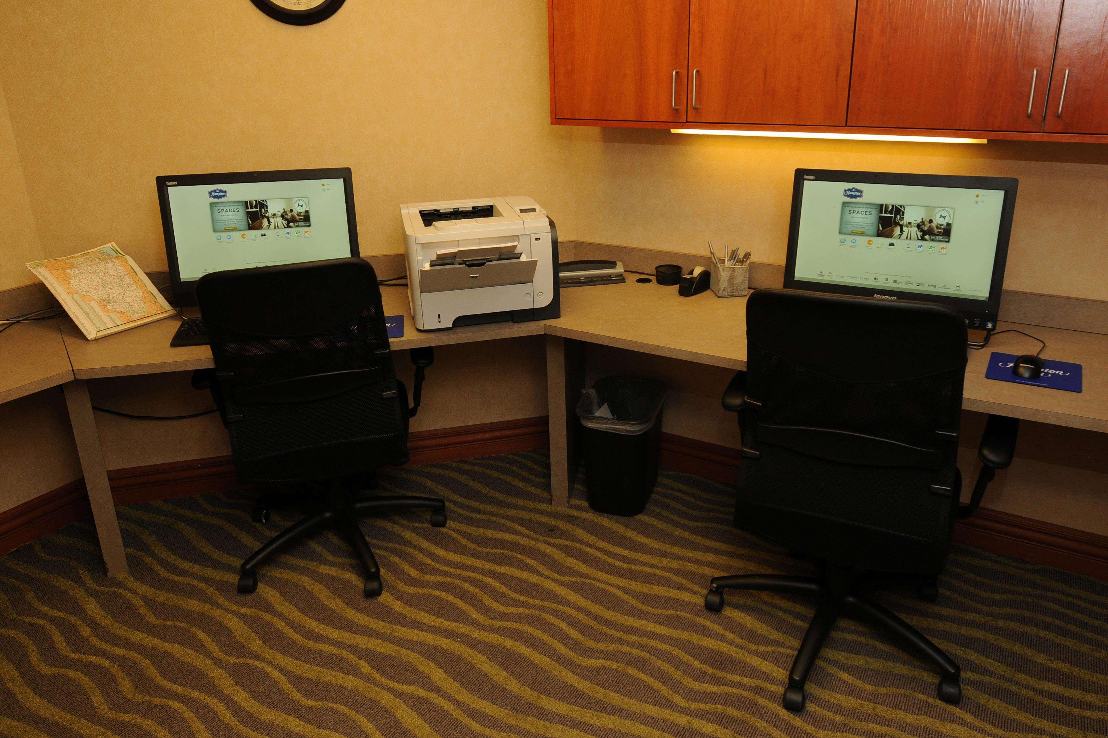 Newly Renovated Hampton Inn Omaha West Lakeside Екстер'єр фото