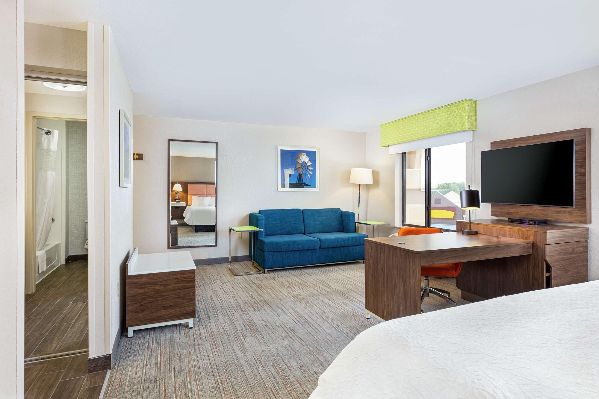Newly Renovated Hampton Inn Omaha West Lakeside Екстер'єр фото