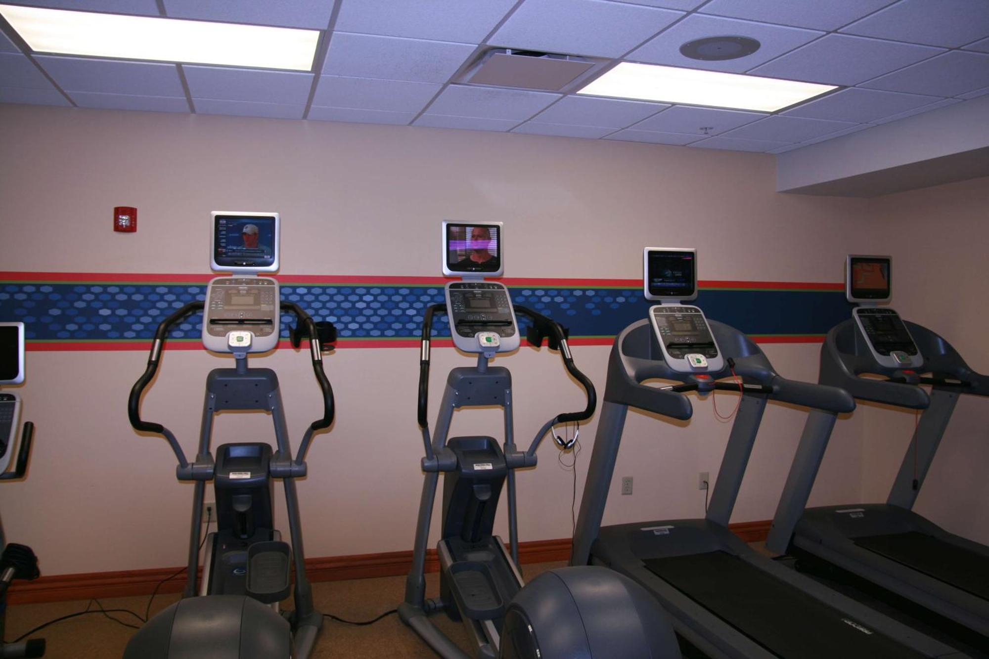 Newly Renovated Hampton Inn Omaha West Lakeside Екстер'єр фото